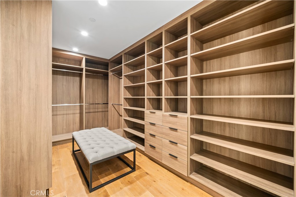 16105 Clear Oak Drive Property Photo 16