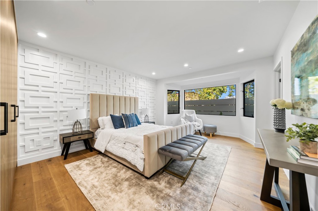 16105 Clear Oak Drive Property Photo 20