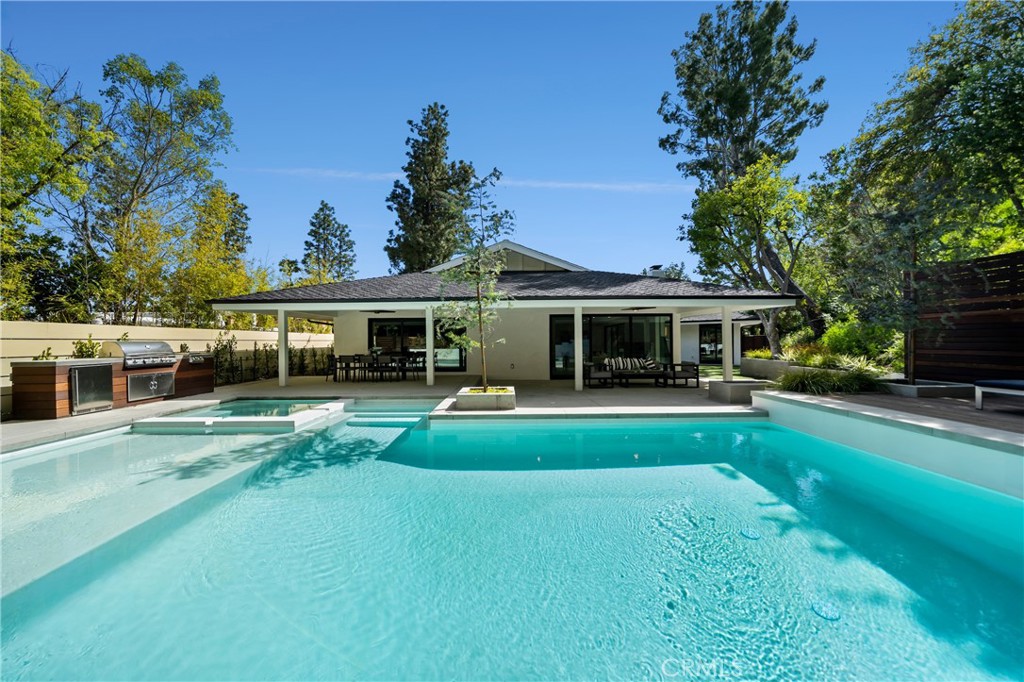 16105 Clear Oak Drive Property Photo 29