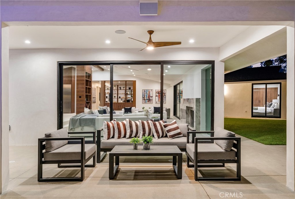 16105 Clear Oak Drive Property Photo 39