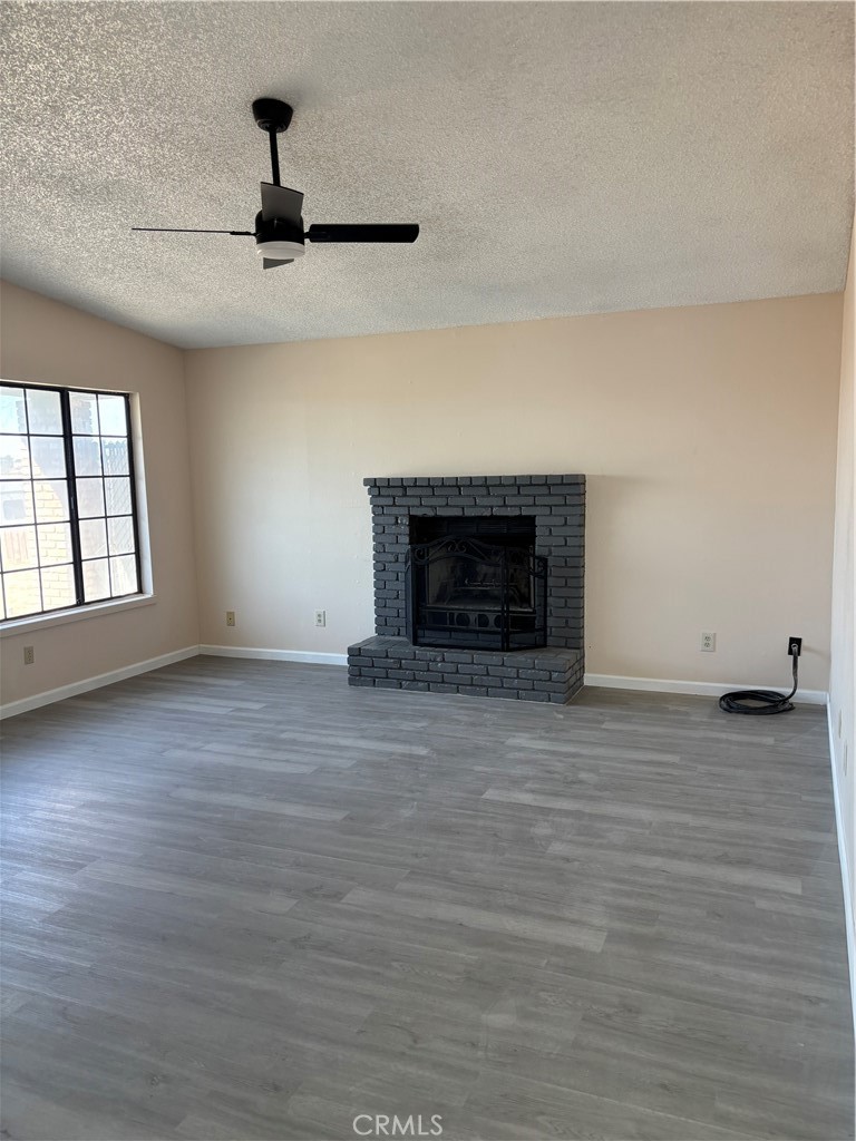 10611 Garibaldi Property Photo 6