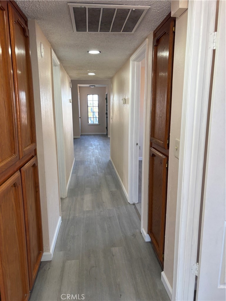 10611 Garibaldi Property Photo 14