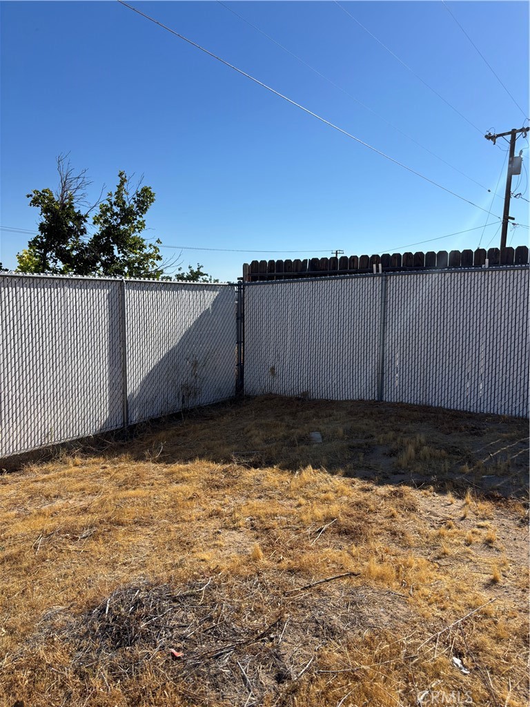 10611 Garibaldi Property Photo 28