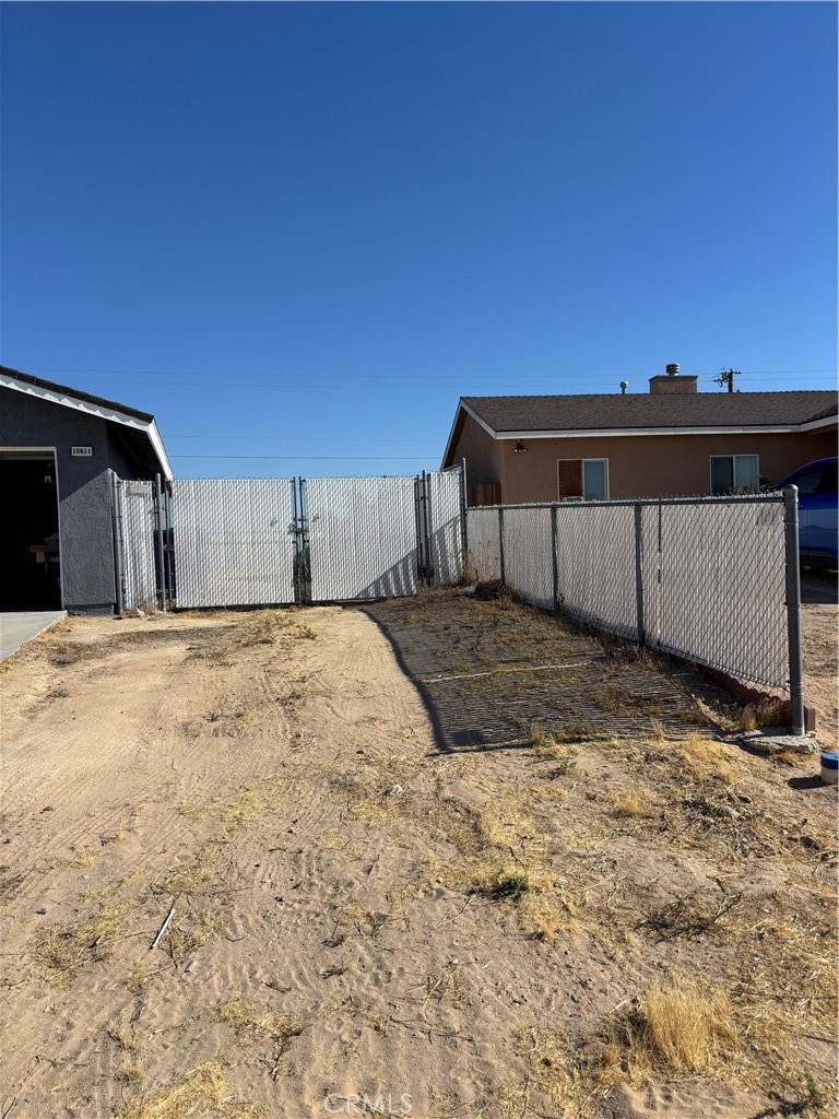 10611 Garibaldi Property Photo 31