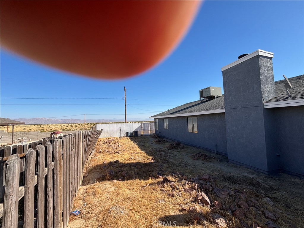 10611 Garibaldi Property Photo 36