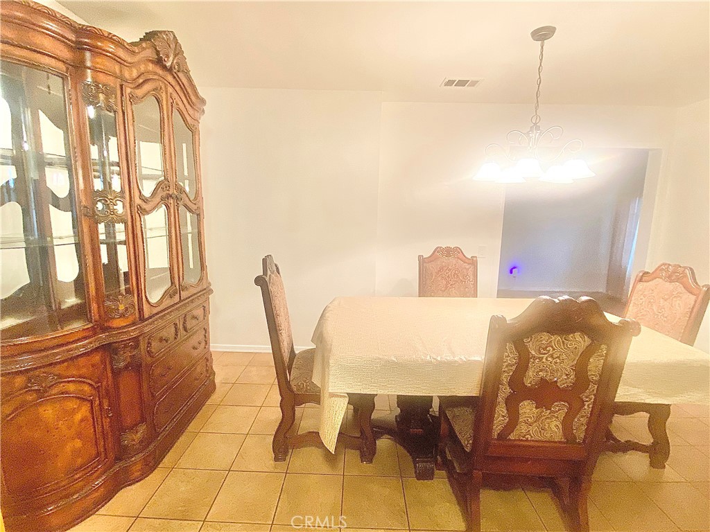 13198 Brand Boulevard Property Photo 11