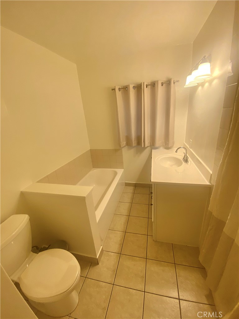 13198 Brand Boulevard Property Photo 26