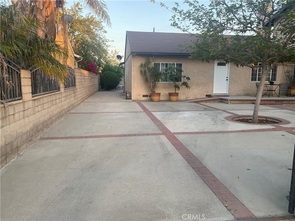 13198 Brand Boulevard Property Photo 29