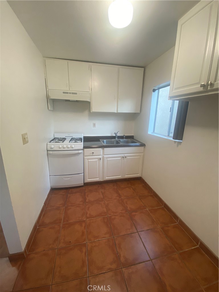 13198 Brand Boulevard Property Photo 38
