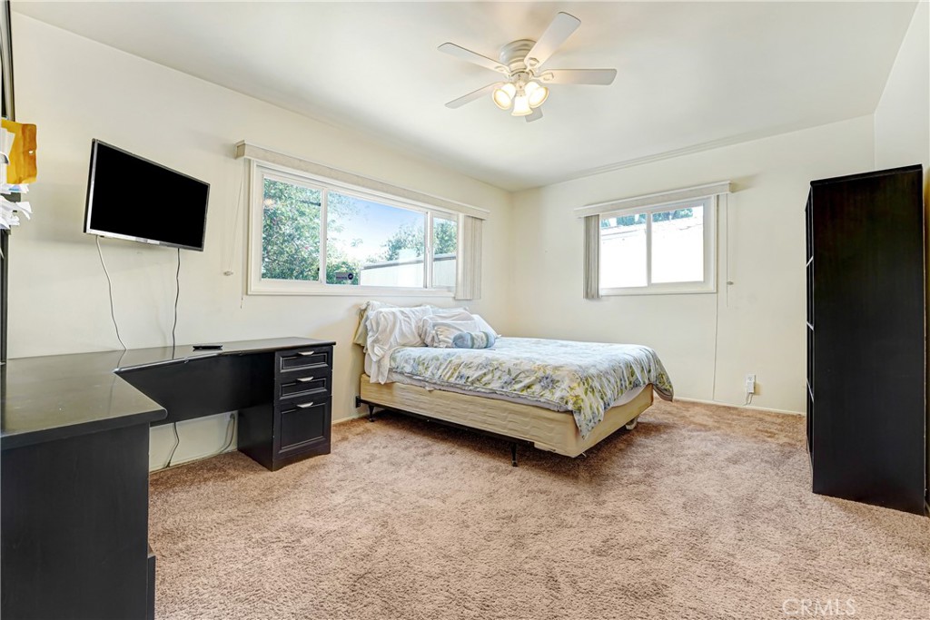 14912 Chatsworth Property Photo 14