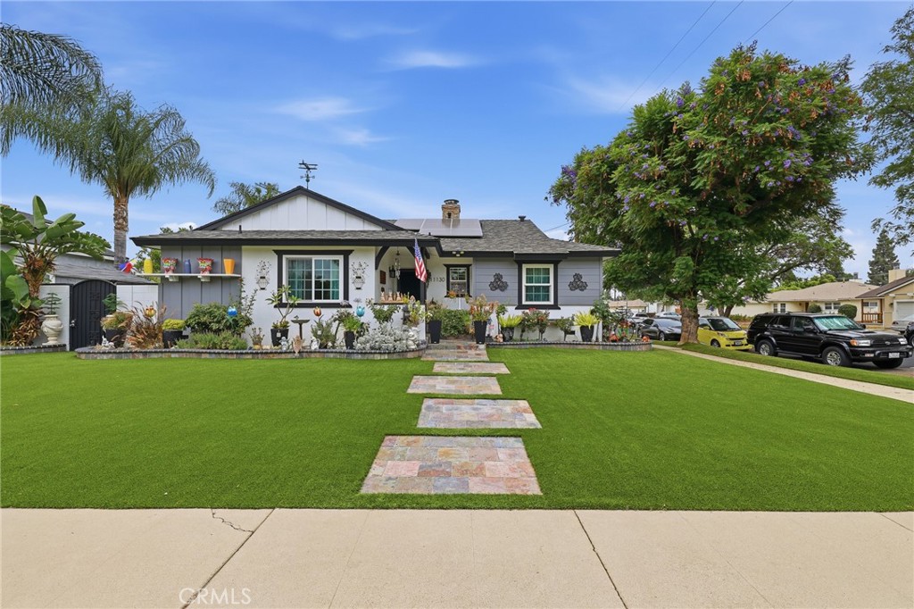 11130 Densmore Avenue Property Photo 43