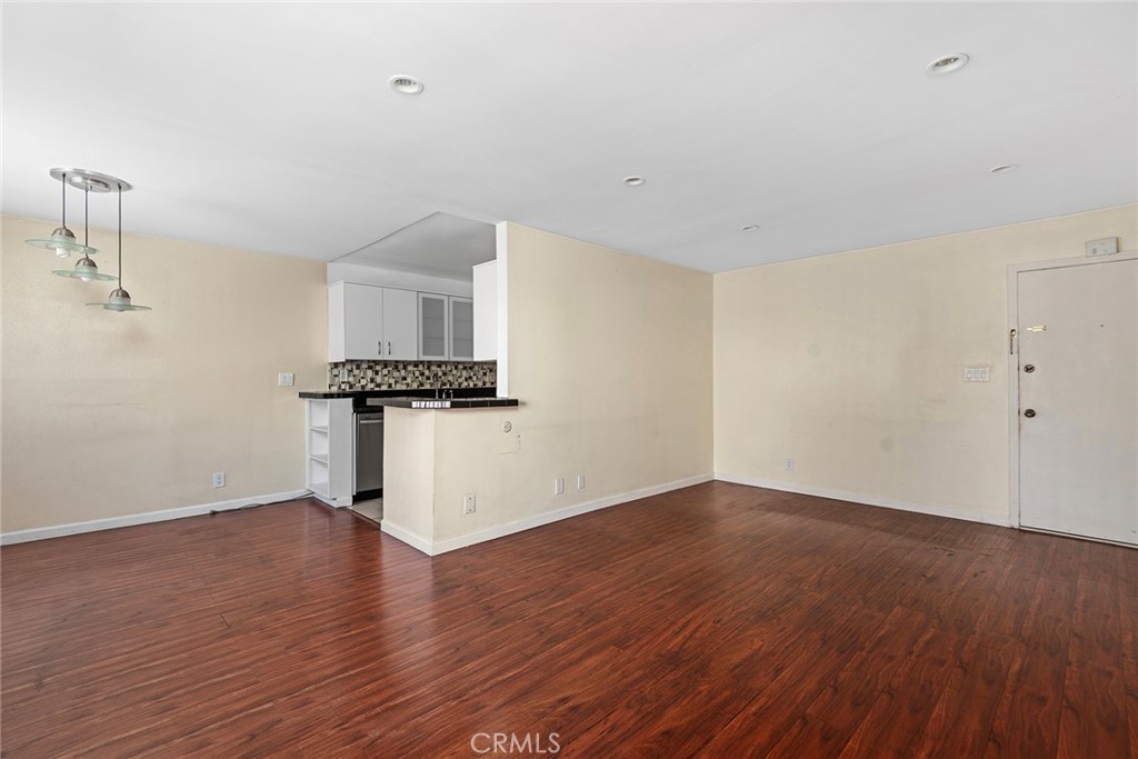 5349 Newcastle 20 Property Photo 5