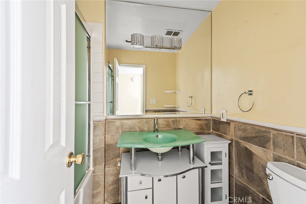 5349 Newcastle 20 Property Photo 11