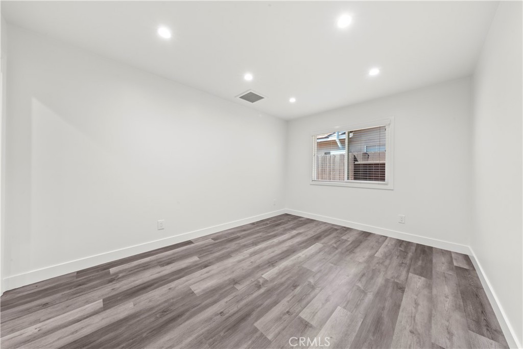 8832 Odessa Ave Property Photo 18