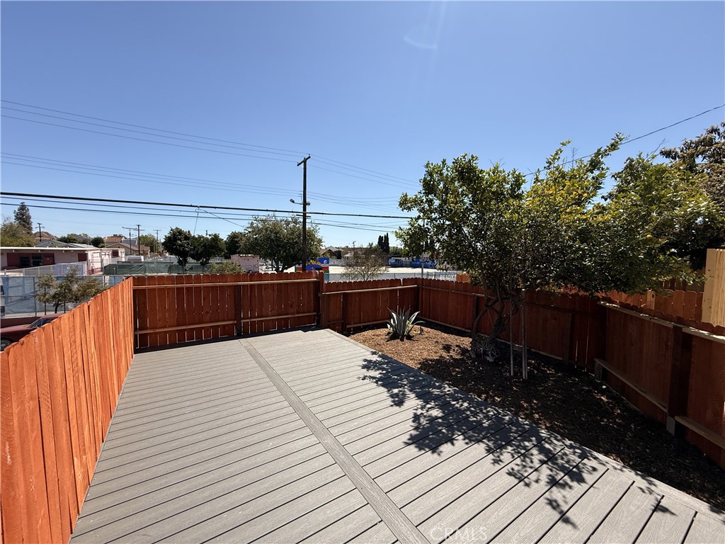 357 Cornwell Property Photo 31