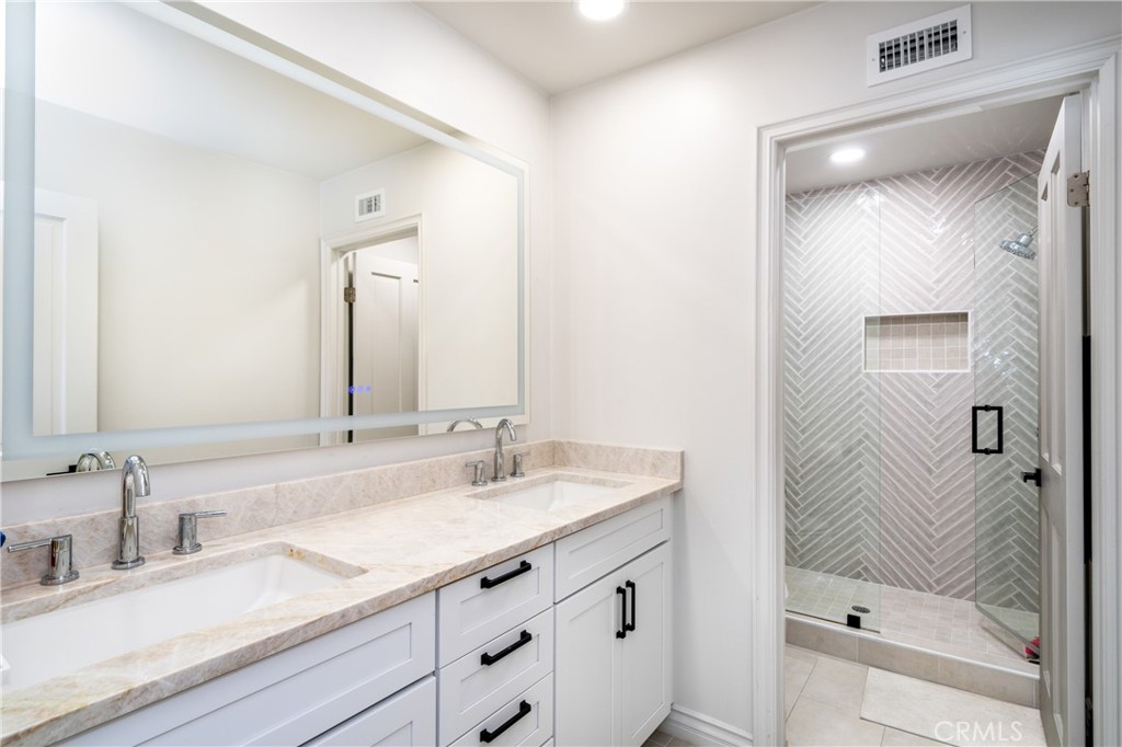 24408 Voltara Court Property Photo 27