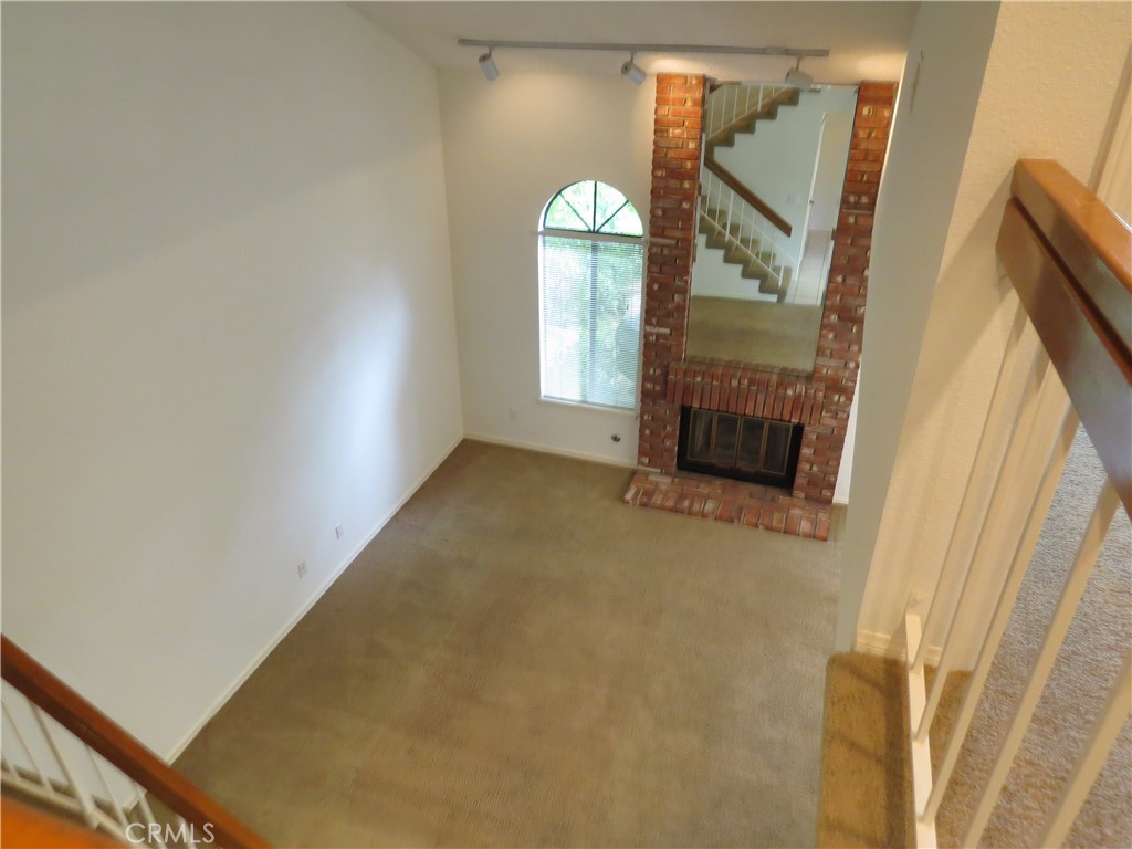 19424 Crystal Ridge Lane Property Photo 10