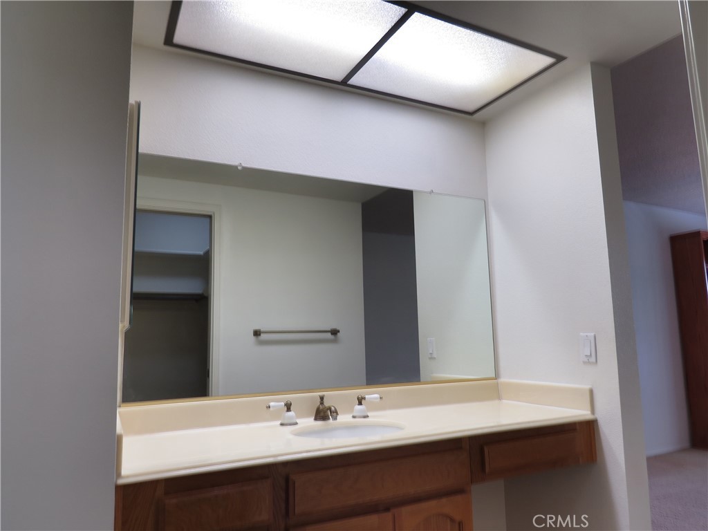 19424 Crystal Ridge Lane Property Photo 12