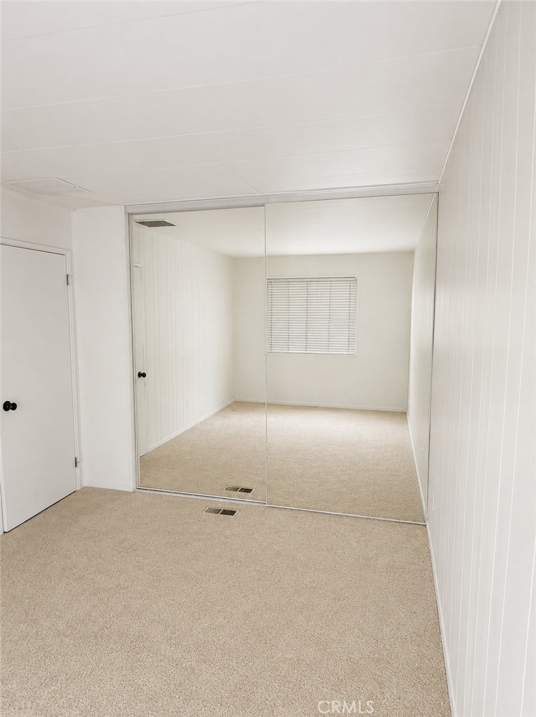 15455 Glenoaks Boulevard 226 Property Photo 6