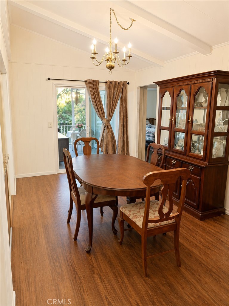 15455 Glenoaks Boulevard 226 Property Photo 8