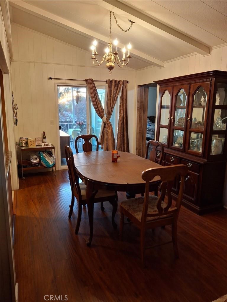 15455 Glenoaks Boulevard 226 Property Photo 11