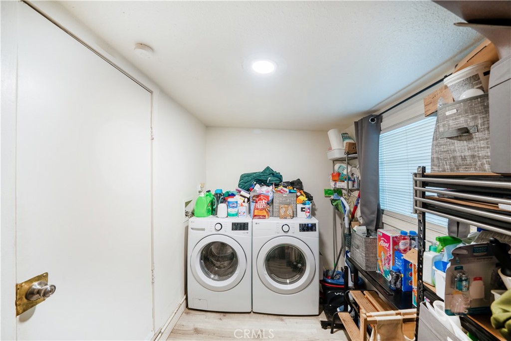 310 E Center Property Photo 17