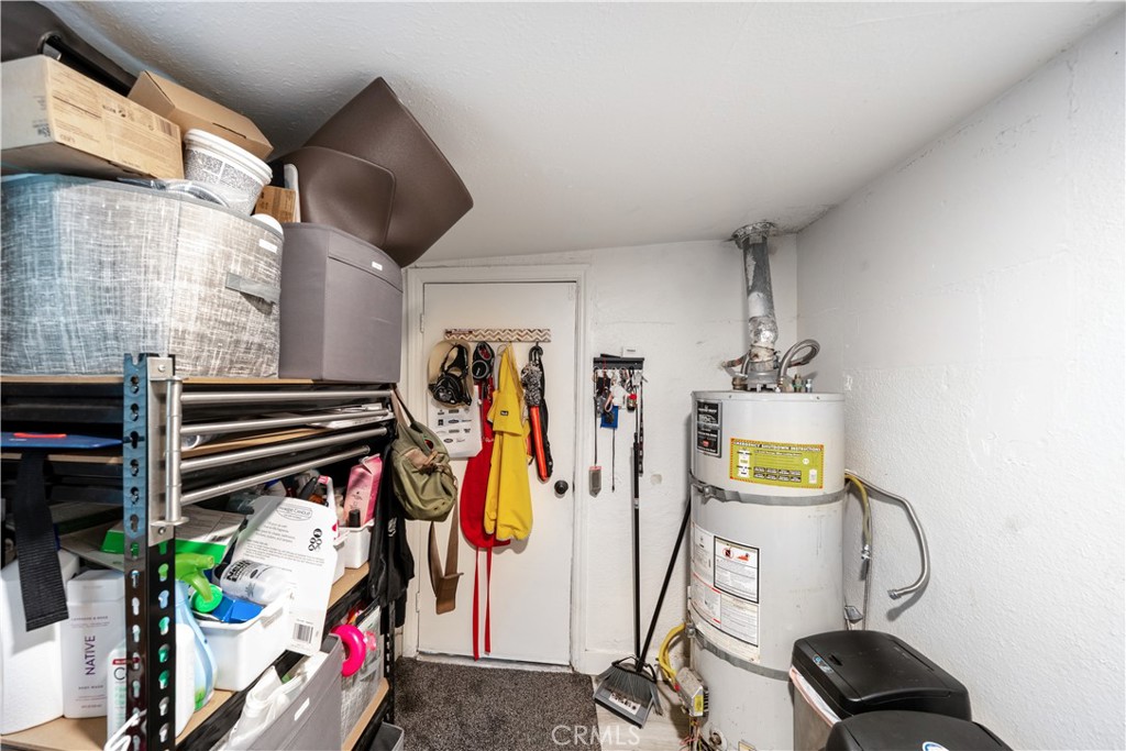 310 E Center Property Photo 18