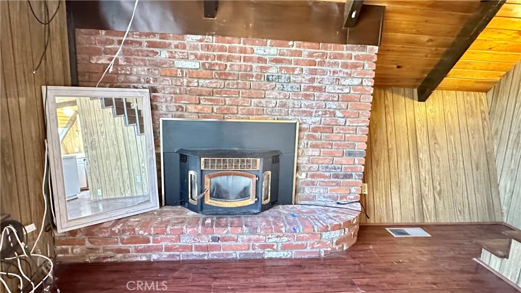 1716 Zion Way Property Photo 12