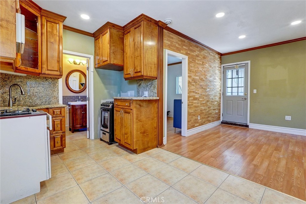 20355 Mobile Property Photo 28