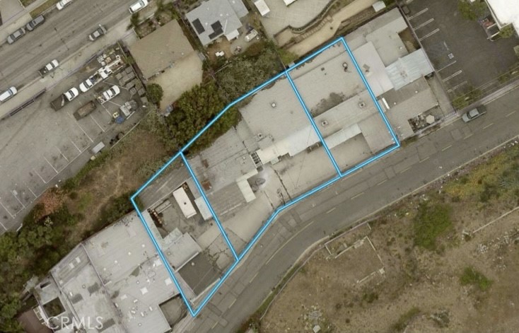 335 E Beach Avenue Property Photo 1
