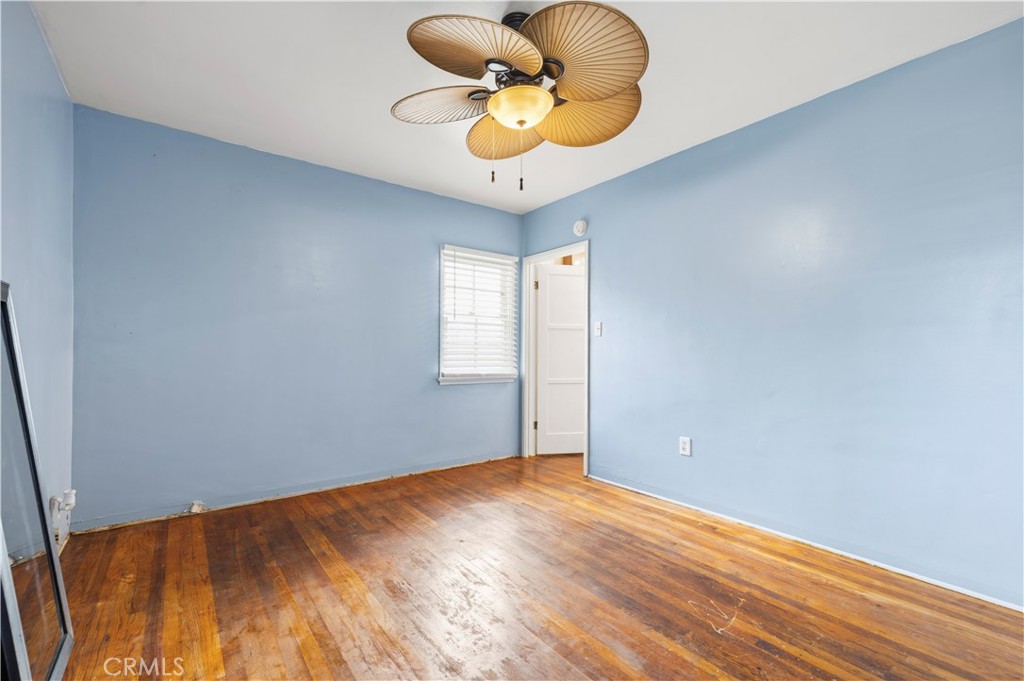 527 E Maple Property Photo 23