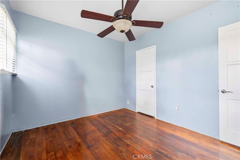 527 E Maple Property Photo 28