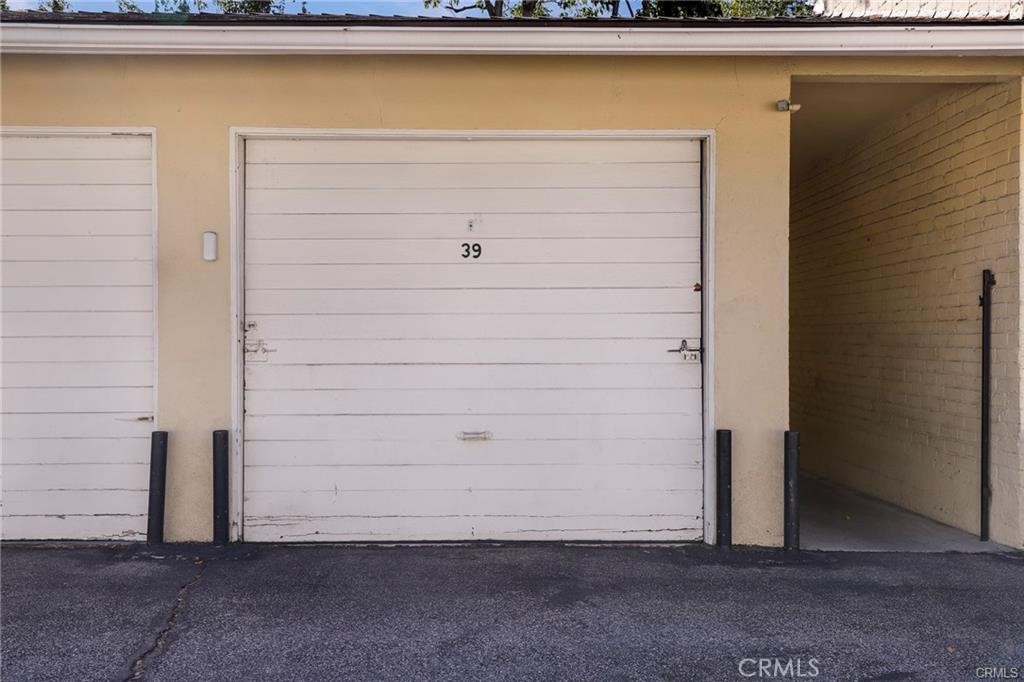 527 E Maple Property Photo 40