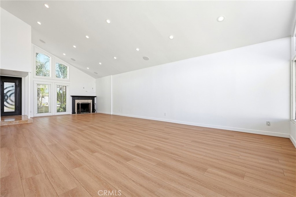 19927 Cantara Property Photo 9