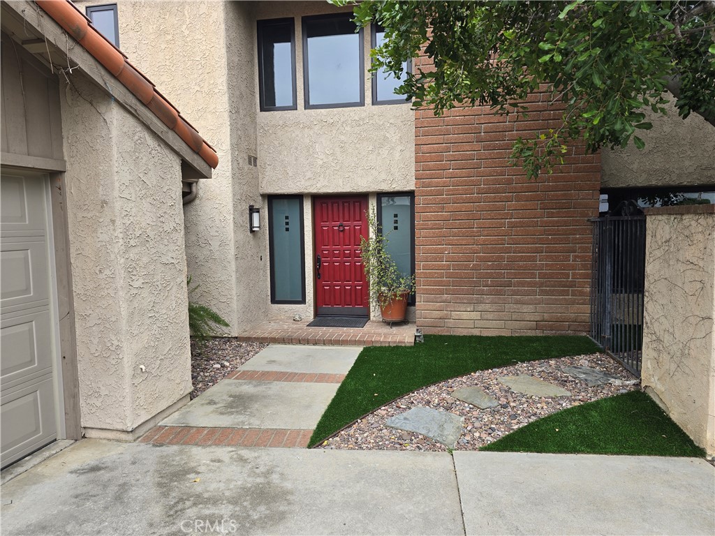 4249 Park Alisal Property Photo 2