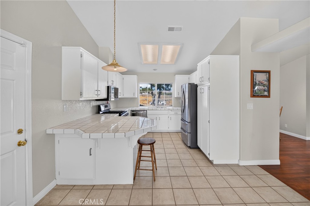35962 52nd E Property Photo 8