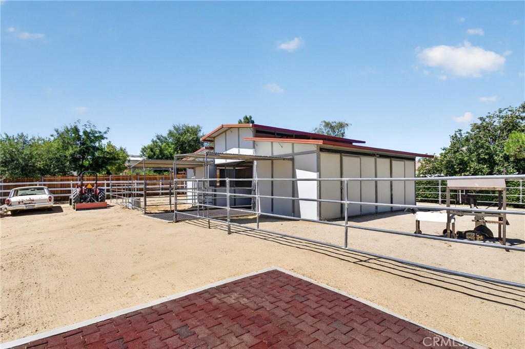 35962 52nd E Property Photo 40