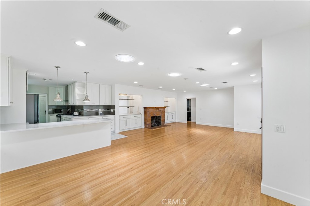 4719 Wortser Property Photo 6