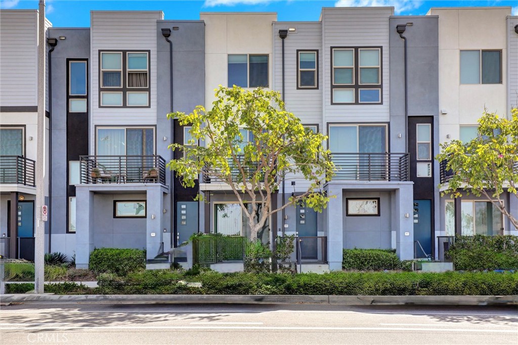 365 Placemark Property Photo 2