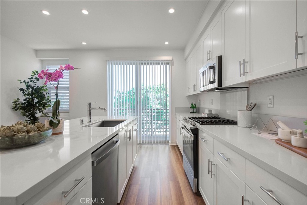 365 Placemark Property Photo 16