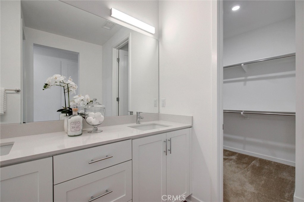 365 Placemark Property Photo 24