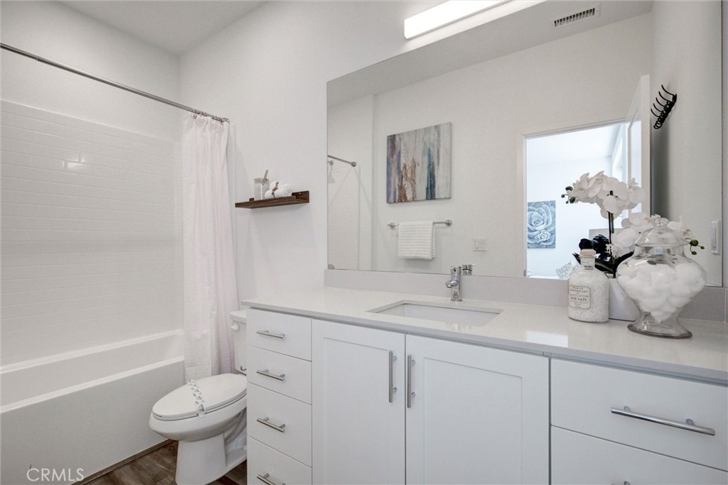 365 Placemark Property Photo 30