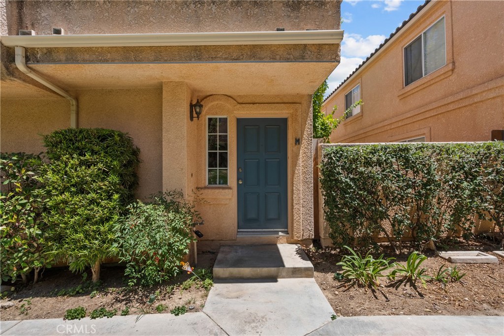 25146 H Steinbeck Property Photo 3
