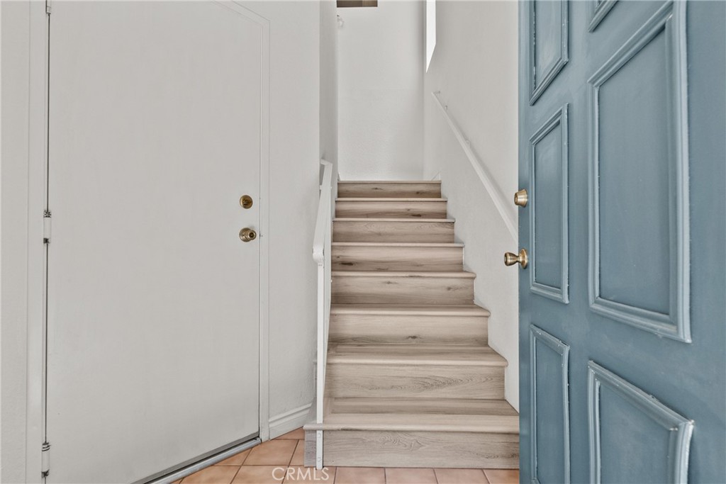 25146 H Steinbeck Property Photo 4