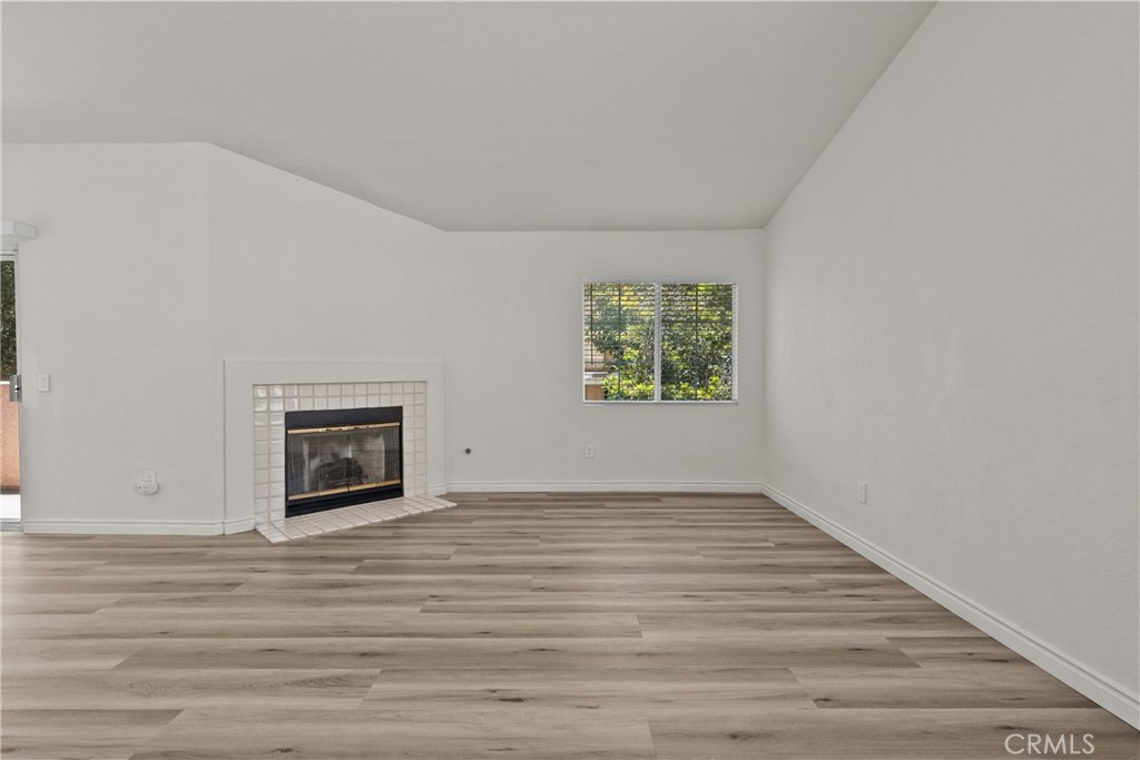 25146 H Steinbeck Property Photo 9