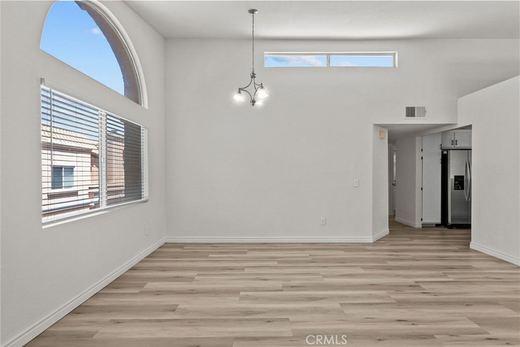 25146 H Steinbeck Property Photo 11