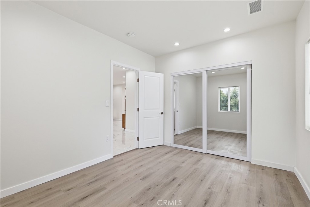 10012 Plainview Avenue Property Photo 17
