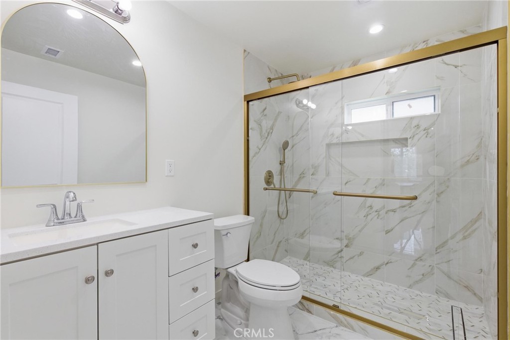 10012 Plainview Avenue Property Photo 19