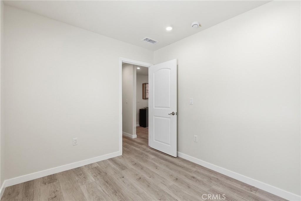 10012 Plainview Avenue Property Photo 28