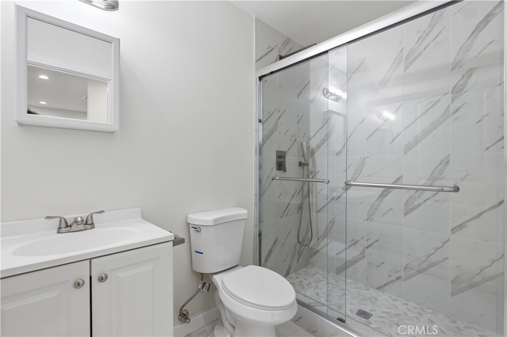 10012 Plainview Avenue Property Photo 30